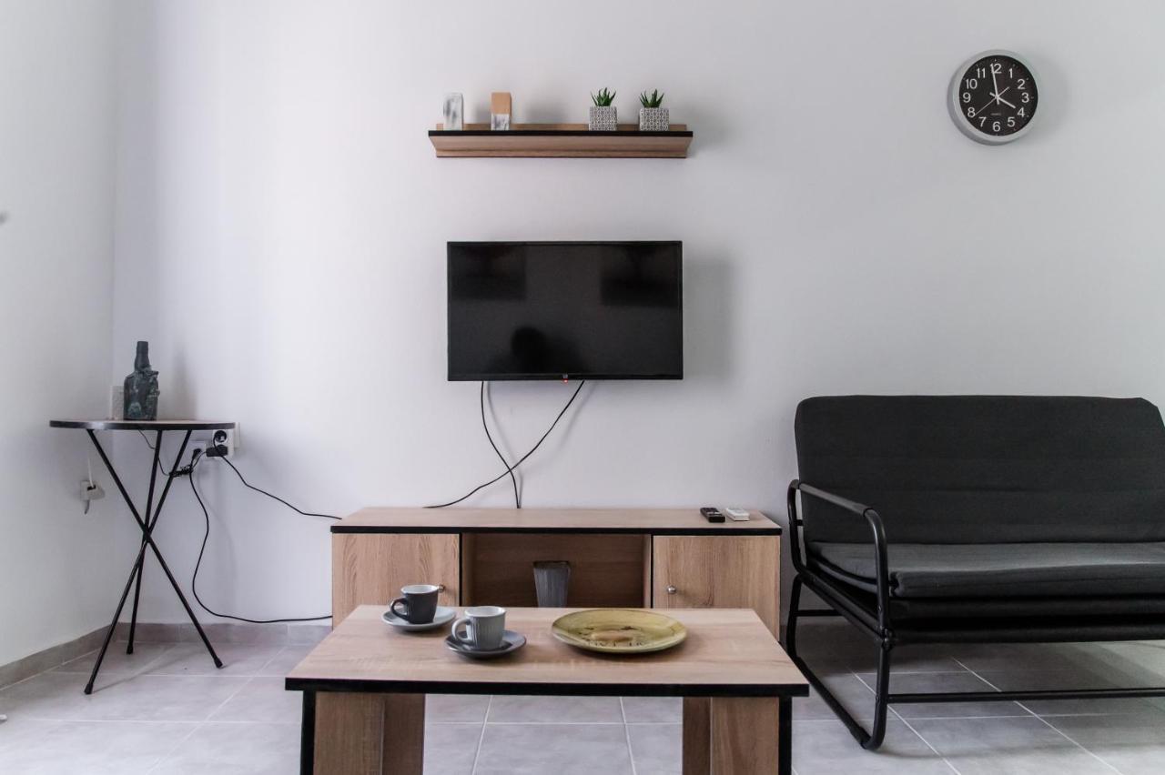 Minimalistic Apartment Petros Héraklion Extérieur photo