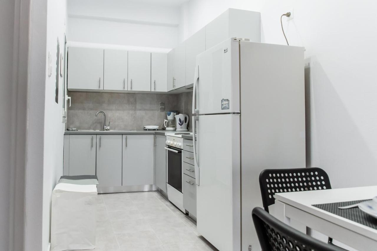 Minimalistic Apartment Petros Héraklion Extérieur photo